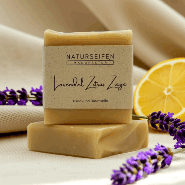 Seifenstück mit Lavendel- und Zitronen-Duft, verpackt mit einem Etikett.